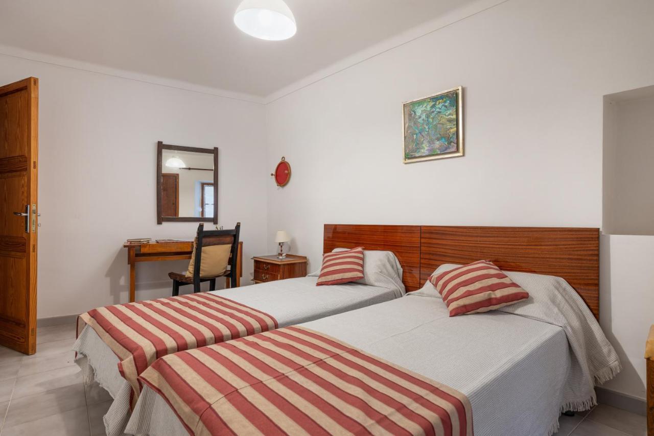 Townhouse Can Bregat 波连斯萨 外观 照片